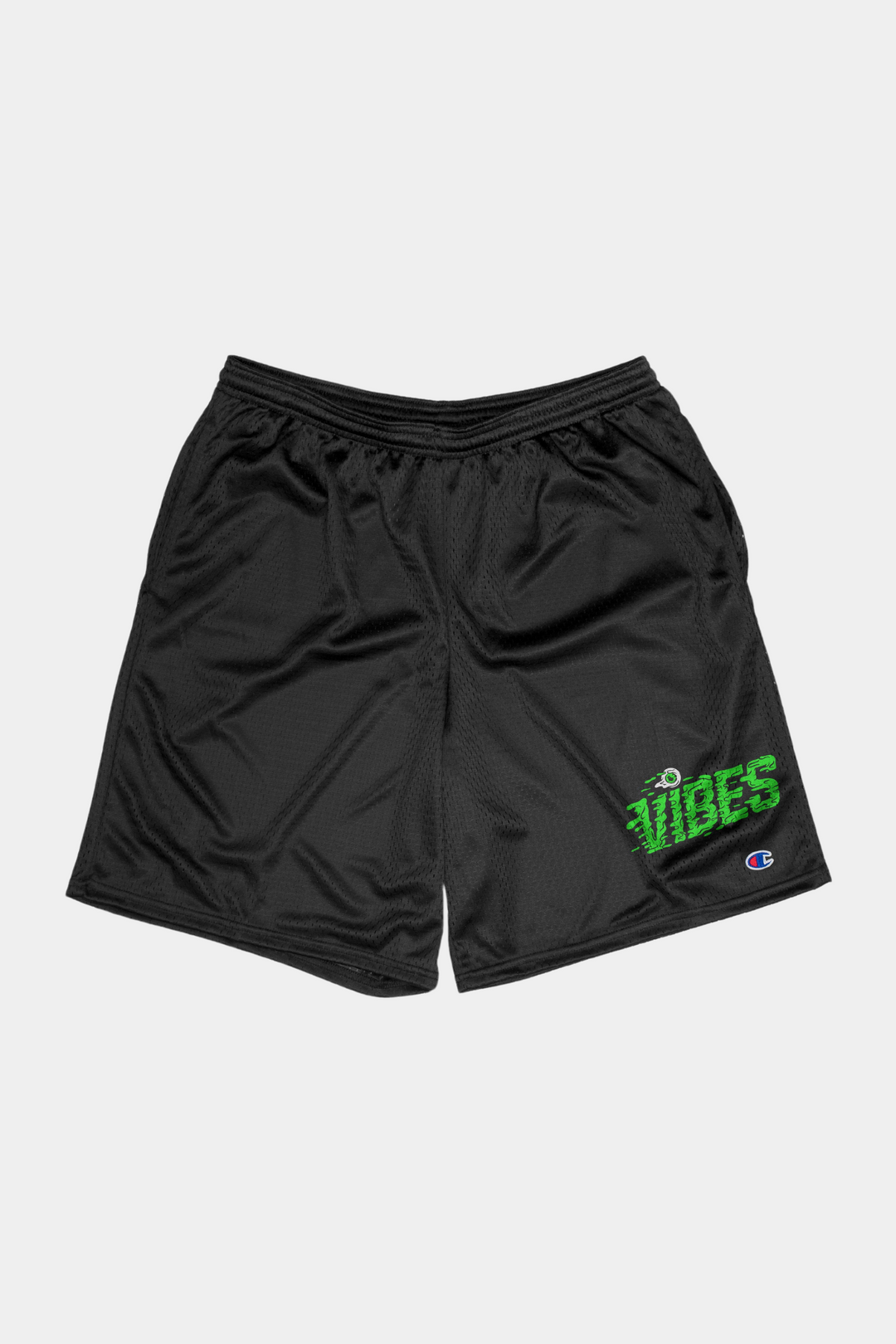 Champion shorts logo online